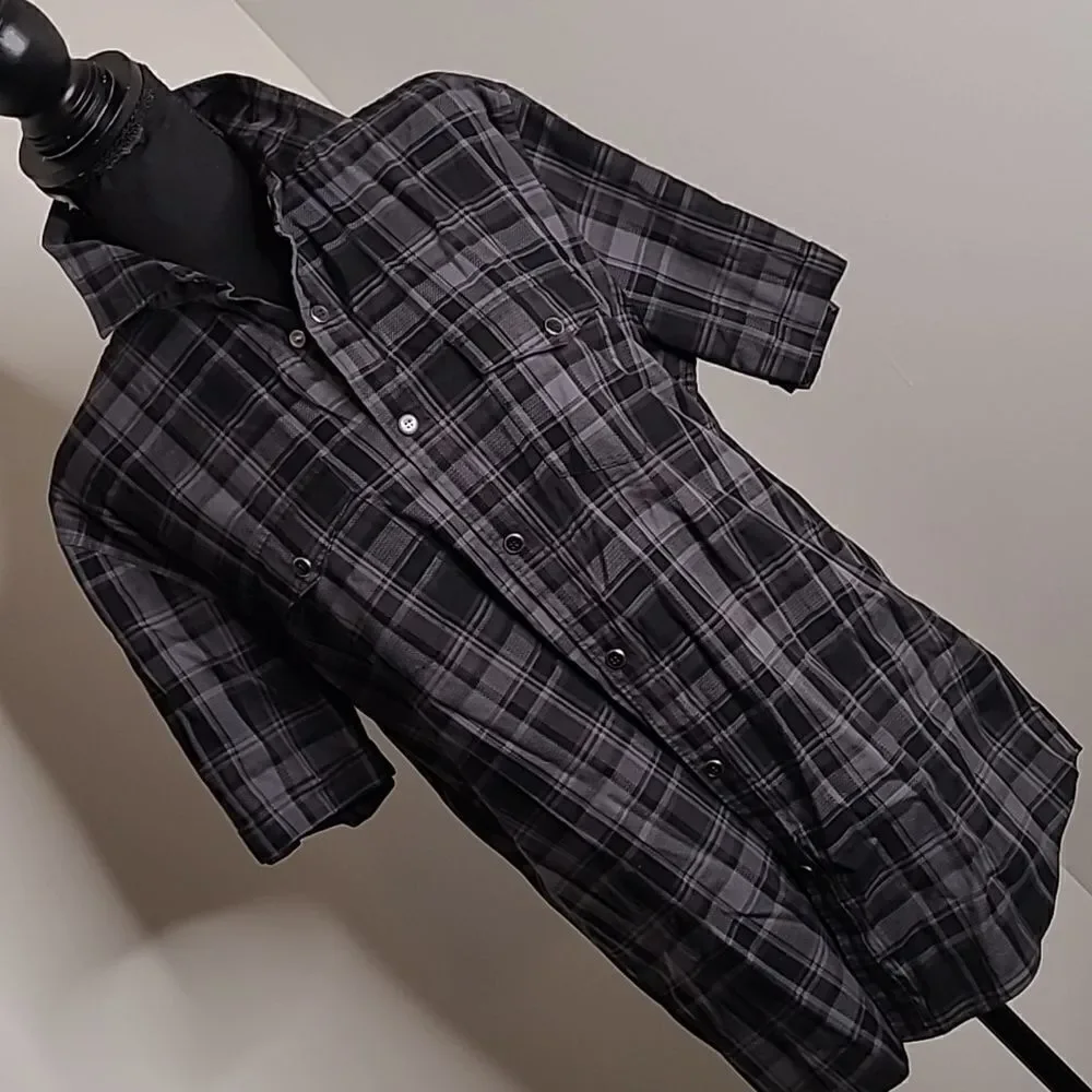 Murano slim fit sz L boys snap closure shirt
